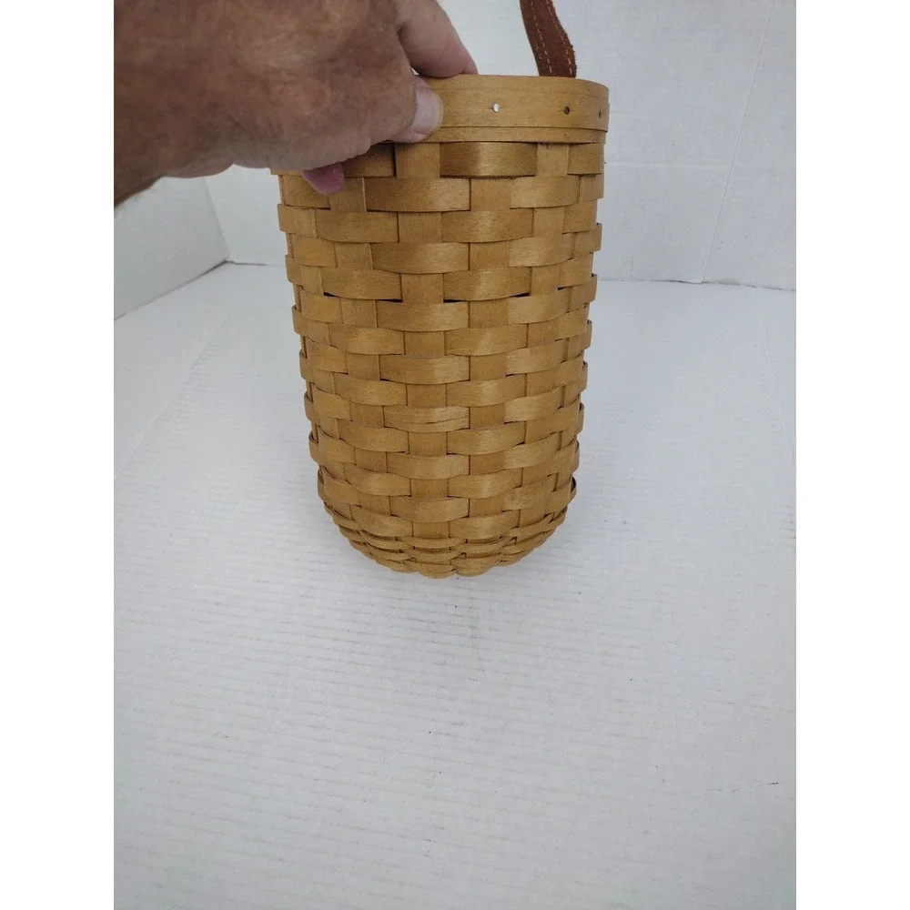 Longaberger 2003 LARGE Gatehouse Hanging Basket With Leather Strap, 10